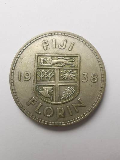 巨藏钱币第四期10月13号20点开拍 - 英属斐济1935年1福克银币11.2克乔治六世