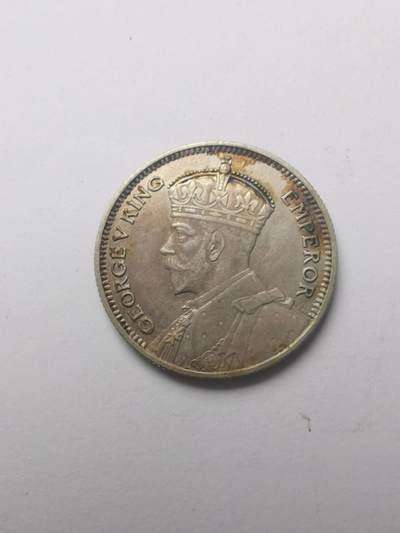 巨藏钱币第四期10月13号20点开拍 英属斐济1935年6便士银币2.9克乔治五世