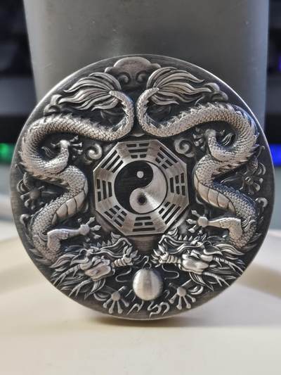 第178期拍卖【长期征集拍品】 - 图瓦卢2019年双龙戏珠阴阳八卦2盎司纪念银币，证书签字版本（证书前50号都是设计师亲笔签名），9999银，发行888枚，