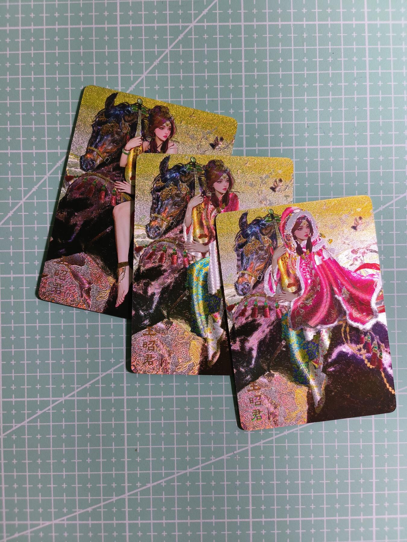 C先生卡牌 第14期 《神州百花谱》《Art系列》《人间传》持续收拍品中... 【粗闪】燎原×罐儿《四大美女》王昭君 三渐变