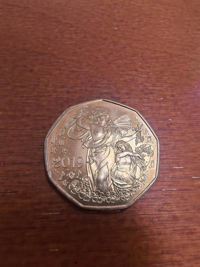 长老汇马年精选第八场拍卖 - 2019奥地利花仙子5欧元多边形铜币