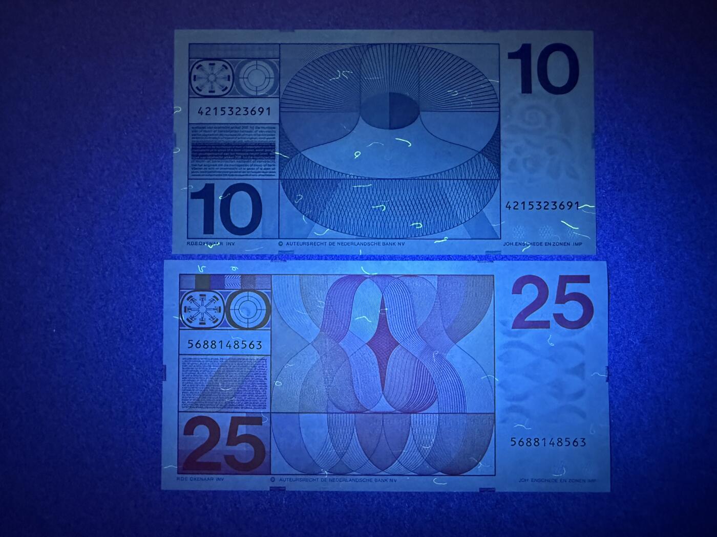 《艾美收藏》第215期-10.12周日外币畅拍 荷兰10、25盾2张 UNC 人像版