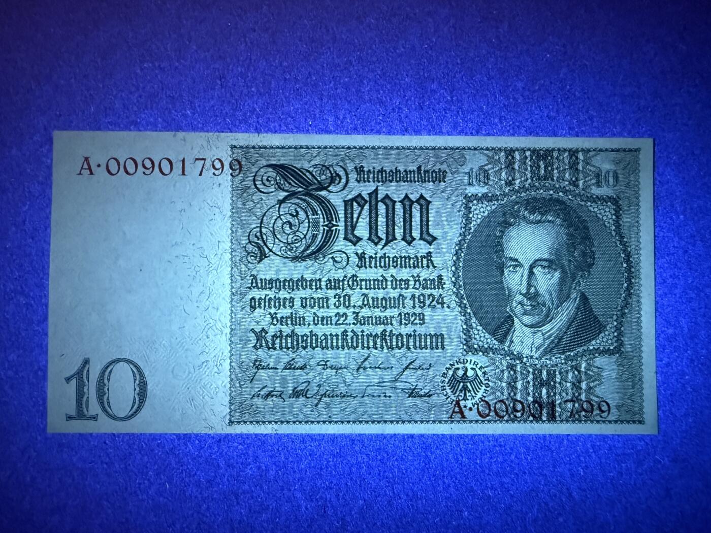 《艾美收藏》第215期-10.12周日外币畅拍 德国10马克 UNC 1929年 A冠无4双尾