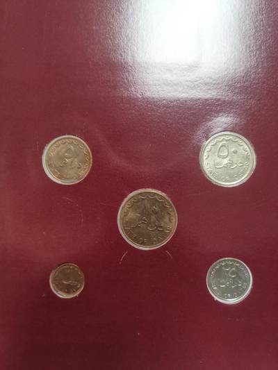 巨藏钱币第四期10月13号20点开拍 卡塔尔硬币富兰克林邮币卡封装