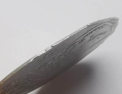 巨藏钱币第四期10月13号20点开拍 荷兰1788年2S手打银币20mm上下1.5克