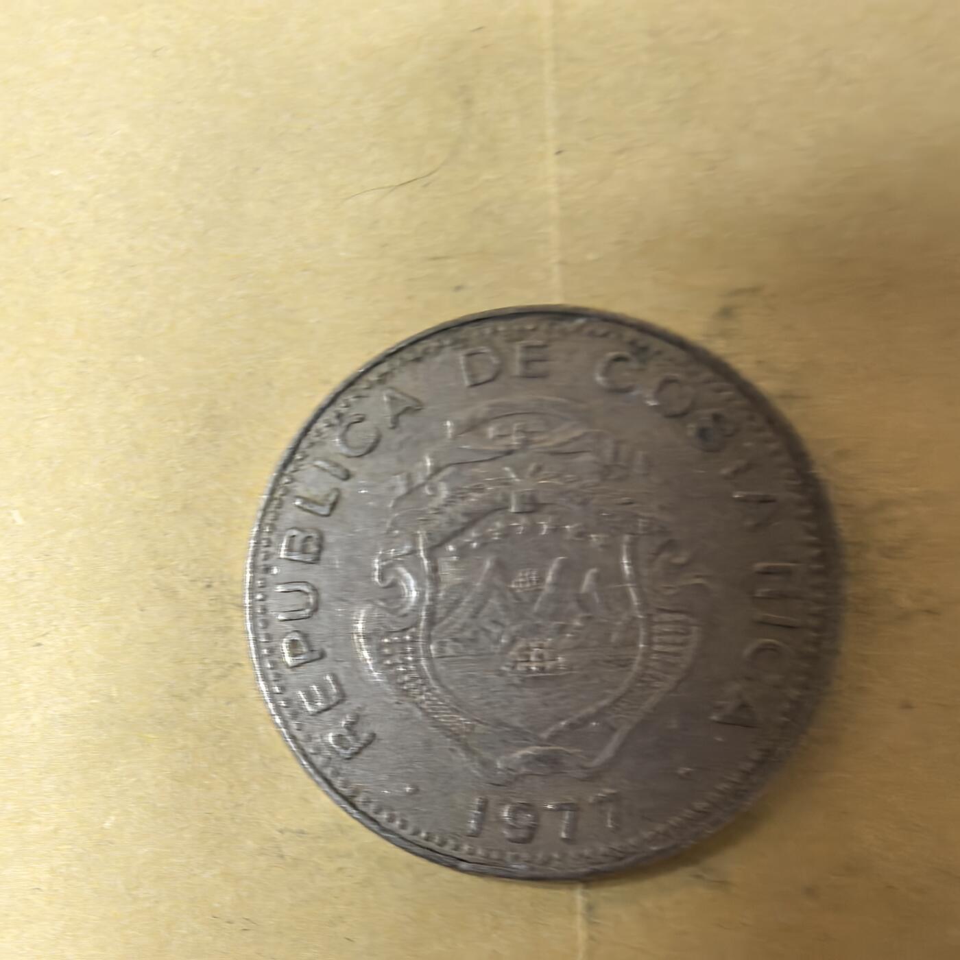 泡泡币外币第三场可代拍15038385335微信 1977年哥斯达黎加2元