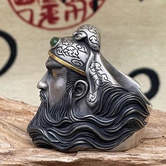 泰银色复古关公戒指