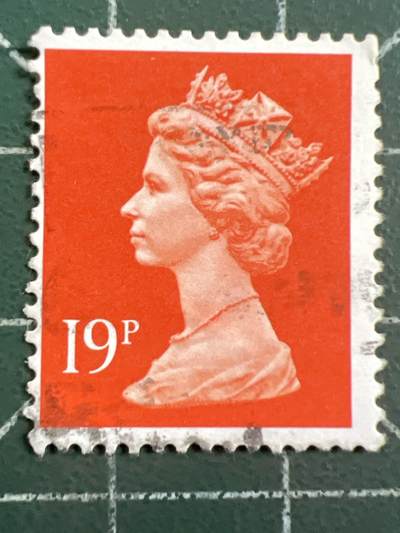 第1068 邮票专场 （无押金，捡漏，全场50包邮，偏远地区除外，接收代拍业务，本店十天发一次货） - 英国女王邮票 