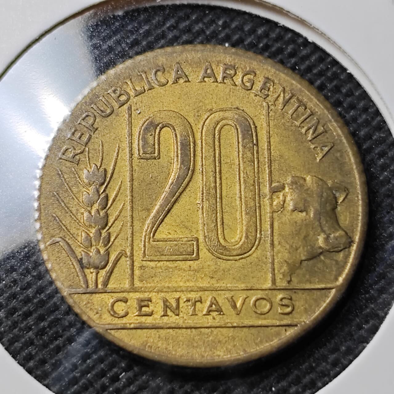 KK钱币收藏小铺 第354场 2月预留时间 周末发货  1948阿根廷20分 深打立体