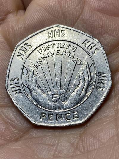 2025年第一百零九场(总第一百三十五场）外国好品散币(免佣金) - 英国🇬🇧1998单年份50便士(国家医疗体系建立50周年纪念币)