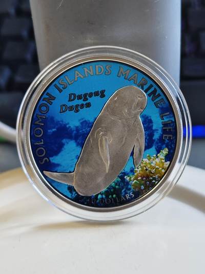 第178期拍卖【长期征集拍品】 - 所罗门2011年珍稀动物系列儒艮海牛彩色纪念银币带证书，925银，20克，发行2500枚