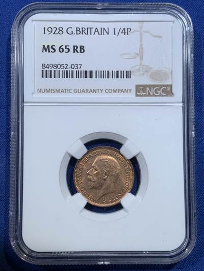 《竞宝斋》第427场 周日，周一  2场连拍 （全场包邮） - NGC MS65RB 英国 1928年 乔治五世 1法新铜币 亚军分 接近百年前的铜币了 高分少见 铜币光泽依旧 十分漂亮