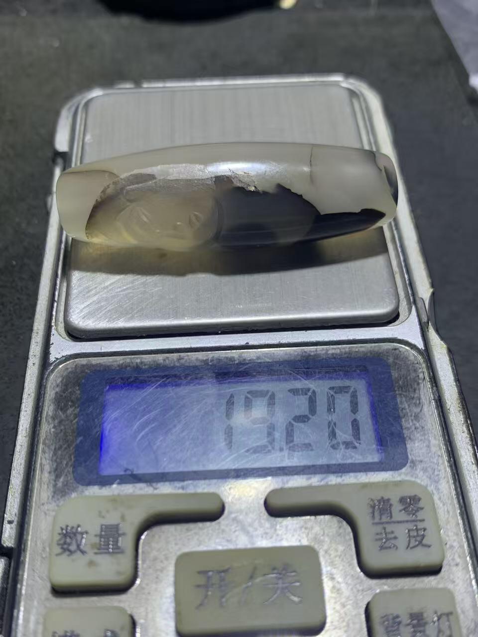 精美高玉化原皮亚光海洋玉髓手工俏色巧雕如来佛祖大桶珠一个！