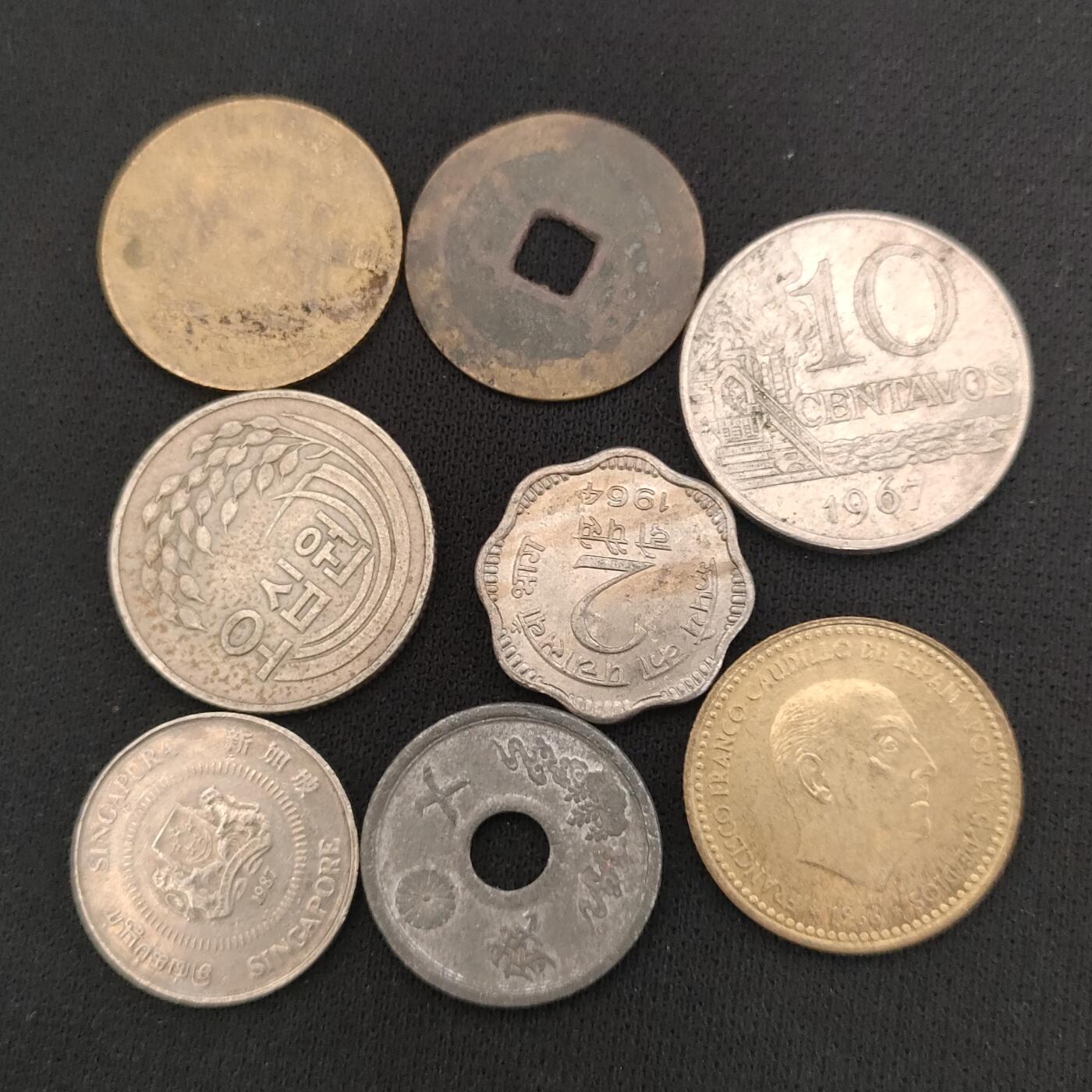 猩哥外币小铺➨【第196场】 钱币8个