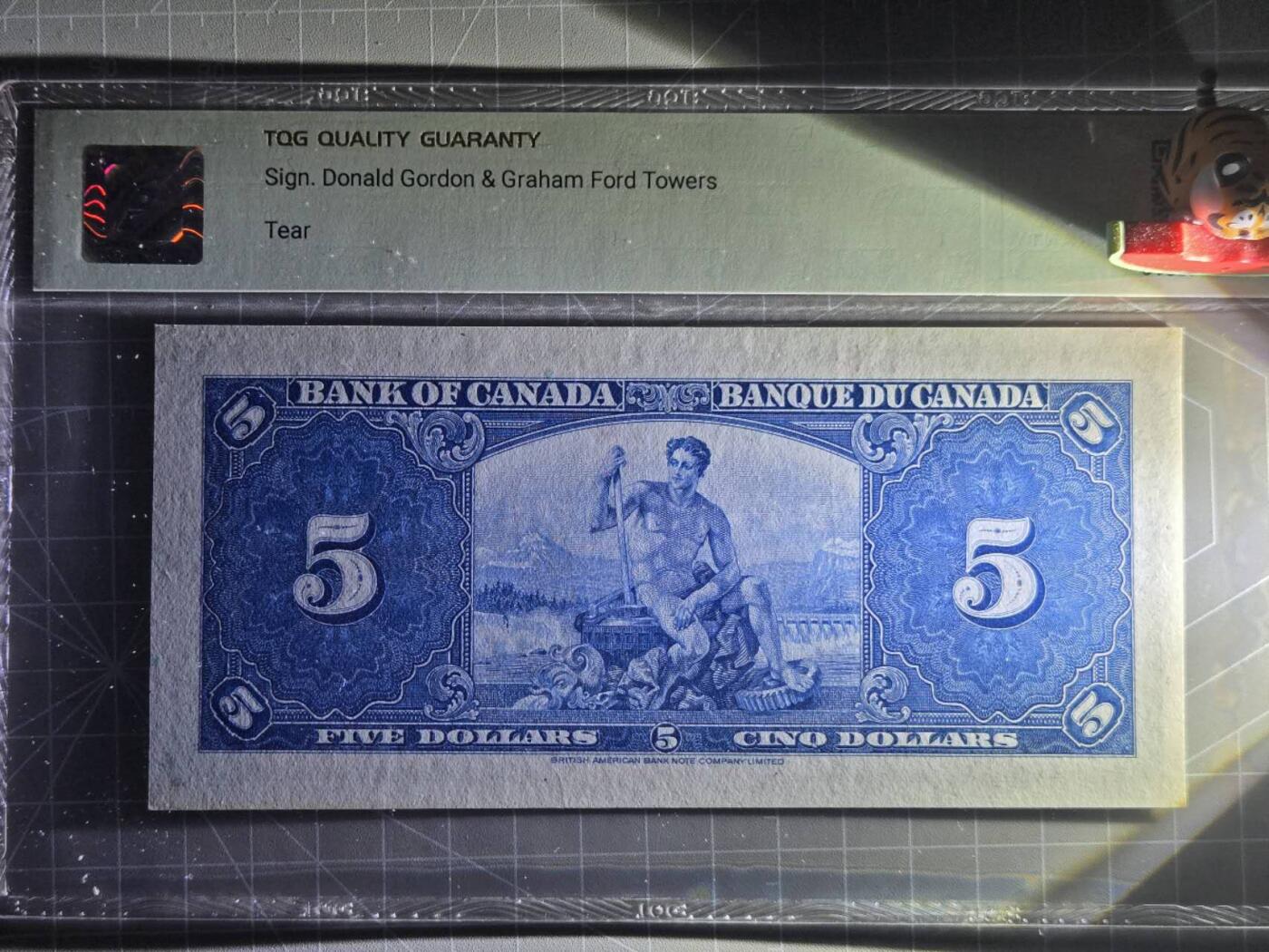 加拿大1937年5元 TQG53分状态好