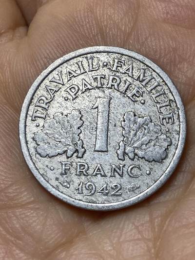 2025年第一百零九场(总第一百三十五场）外国好品散币(免佣金) - 法国🇫🇷1942年1法郎(二战维希傀儡政府时期，首发年仅发行3年)