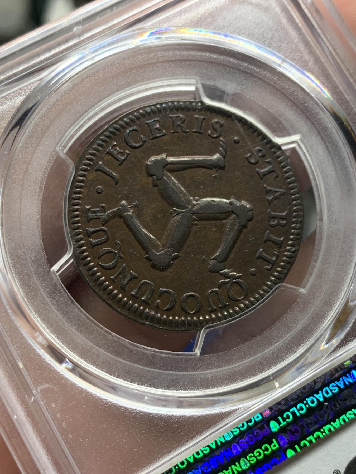 《竞宝斋》第427场 周日，周一  2场连拍 （全场包邮） 季军分 PCGS AU55 英属皇家领地 马恩岛 1758年  詹姆斯·默里时代 半便士铜币 整体状态呈现巧克力包浆 保存下来实属不易 细节见图