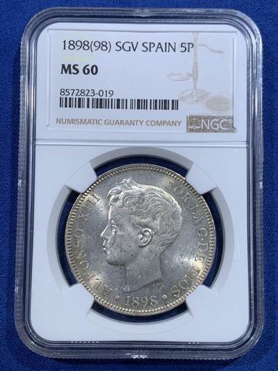 《竞宝斋》第427场 周日，周一  2场连拍 （全场包邮） - NGC MS60 西班牙1898年阿方索十三世5比塞塔大银币，淡彩包浆，光度不错，细节优秀。
