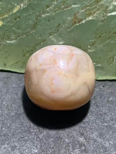 川料南红玛瑙通货老形桶珠一颗！配串利器！ - 川料南红玛瑙通货老形桶珠一颗！配串利器！