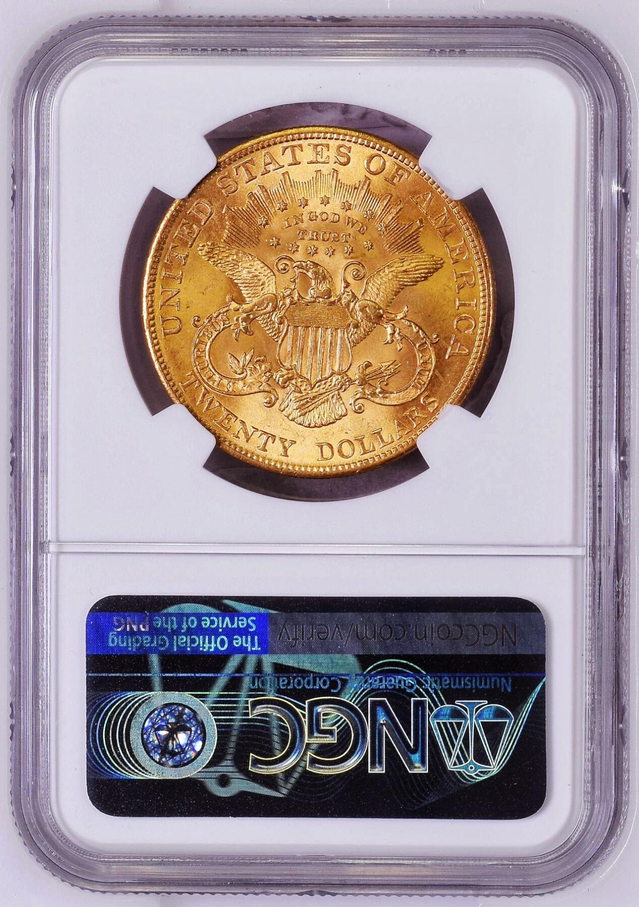 【Blue Auction】世界纸币精拍第735期——18级TOP拍卖/信誉/品质/专业/高效💫 美国 1904年20美金自由女神双鹰大金币 NGC MS65 绝品 33.43克 光感十足 底板似法罗兰绒般细腻 女神发丝清晰 背面鹰的细节高点均非常出彩 13颗星代表了最初的13个殖民地 背标语“In God We Trust”值得收藏 （该款金币诞生于1849年加州淘金热，源于人们对更大面值、更便于交易的货币需求）