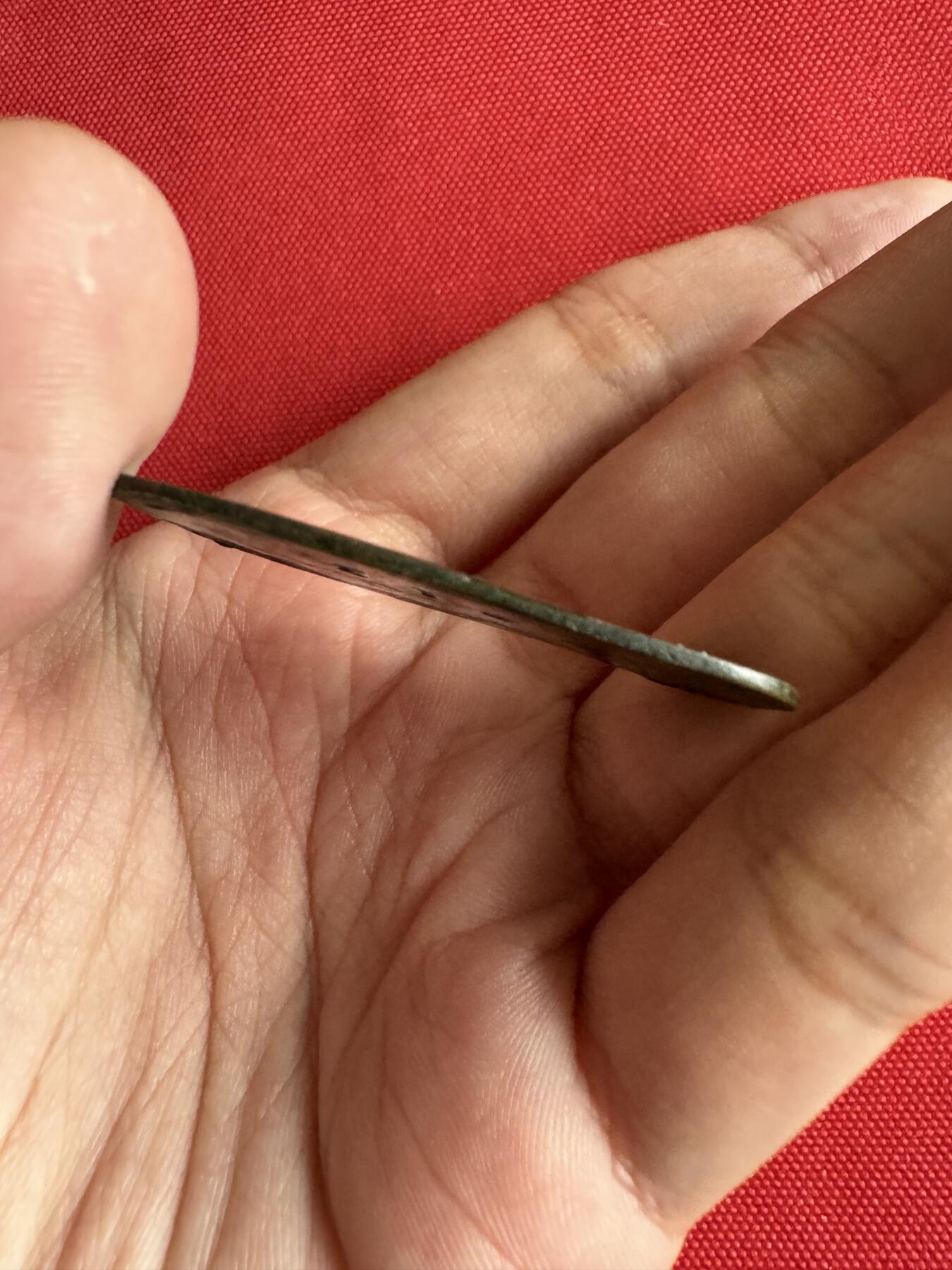 五哥徽章群   15号周三晚上八点4群联拍