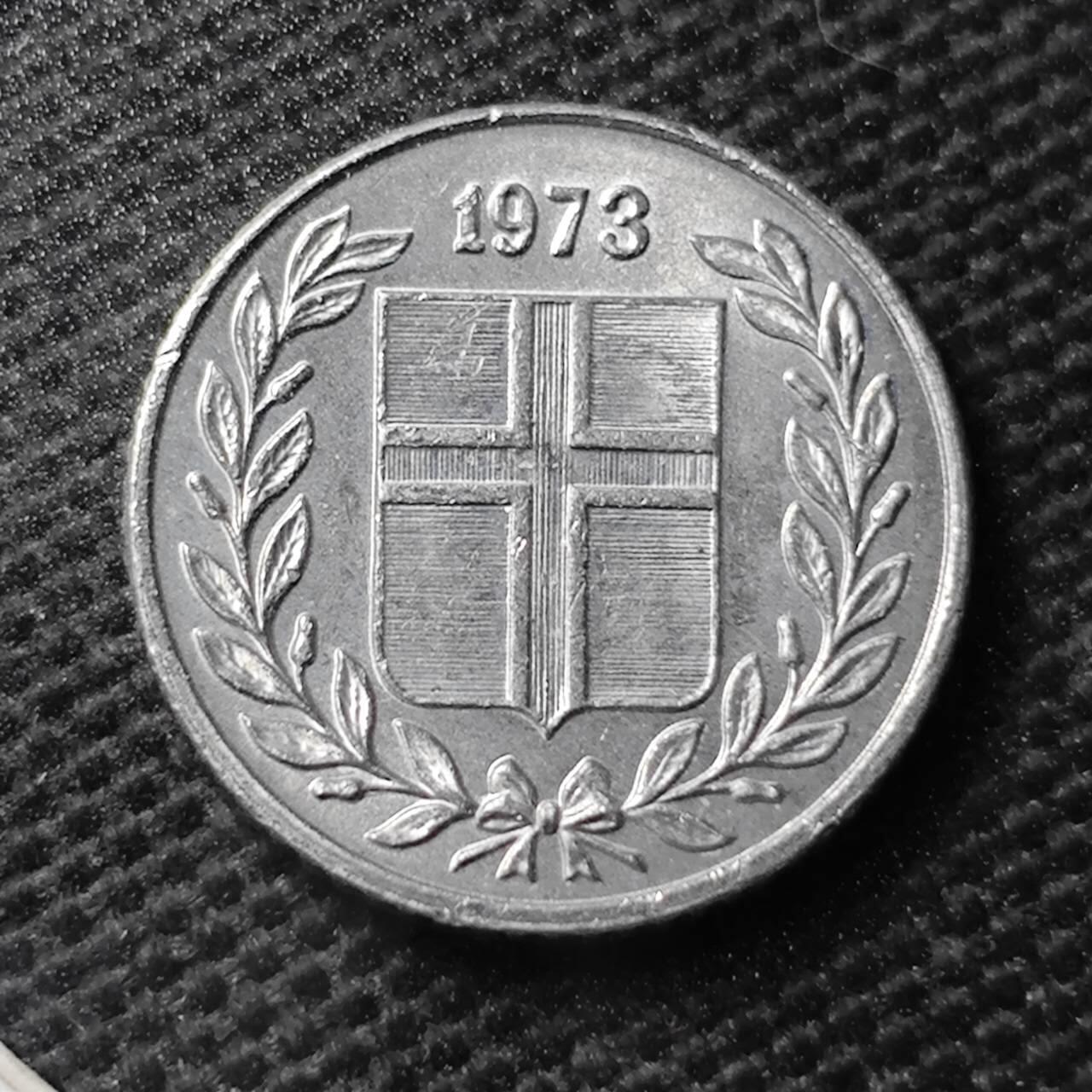 KK钱币收藏小铺 第355场 2月预留时间 周末发货  1973冰岛10奥拉