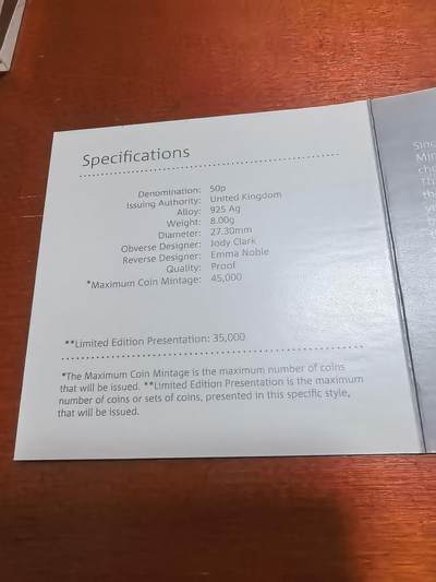 长老汇蛇年精选第六十一场拍卖 2018英国彼得兔系列彼得兔50便士精制彩色银币，原盒证