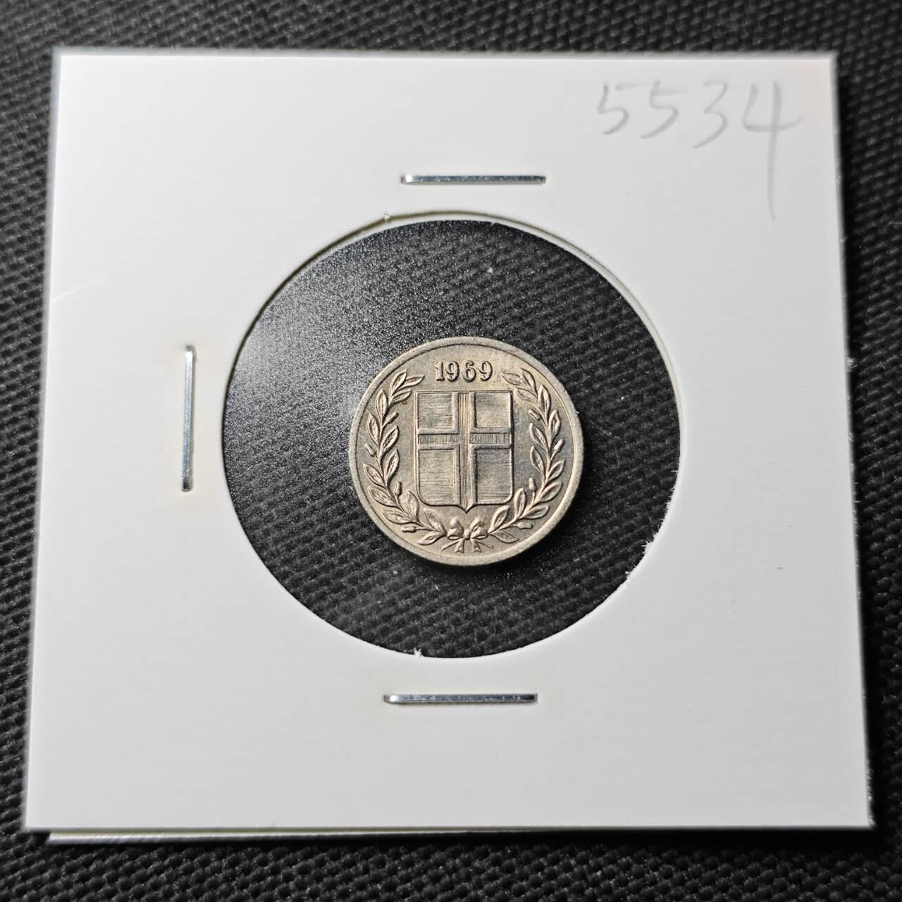 KK钱币收藏小铺 第355场 2月预留时间 周末发货  1969冰岛10奥拉