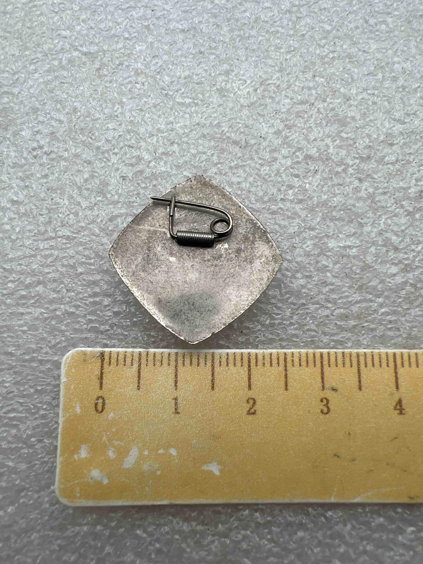 真品像章、纪念章、 真品像章、纪念章