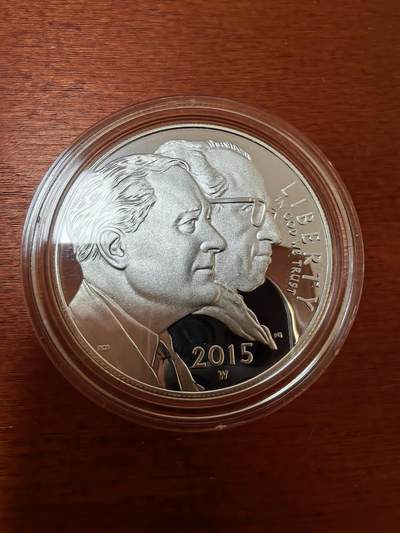 长老汇蛇年精选第六十一场拍卖 获奖币！2017克劳斯最富激情币！2015美国出生缺陷1美元精制银币，盒证全