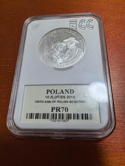 长老汇蛇年精选第六十一场拍卖 2010波兰童子军百年10兹罗提局部彩色精制银币，ECC（波兰本土评级公司） PR70