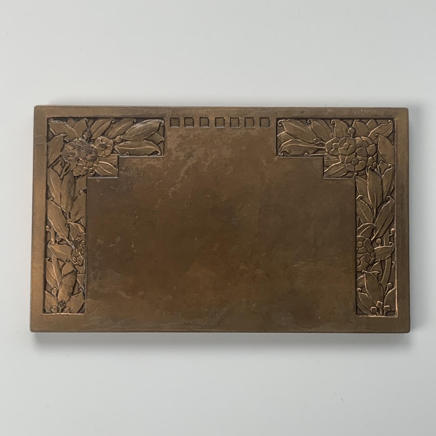 掌中浮雕-藏着的欧洲第037场 1912年法国装饰艺术汽车拉力赛铜章，48mm*79mm , 雕刻大师莫隆（A.Morlon）作品