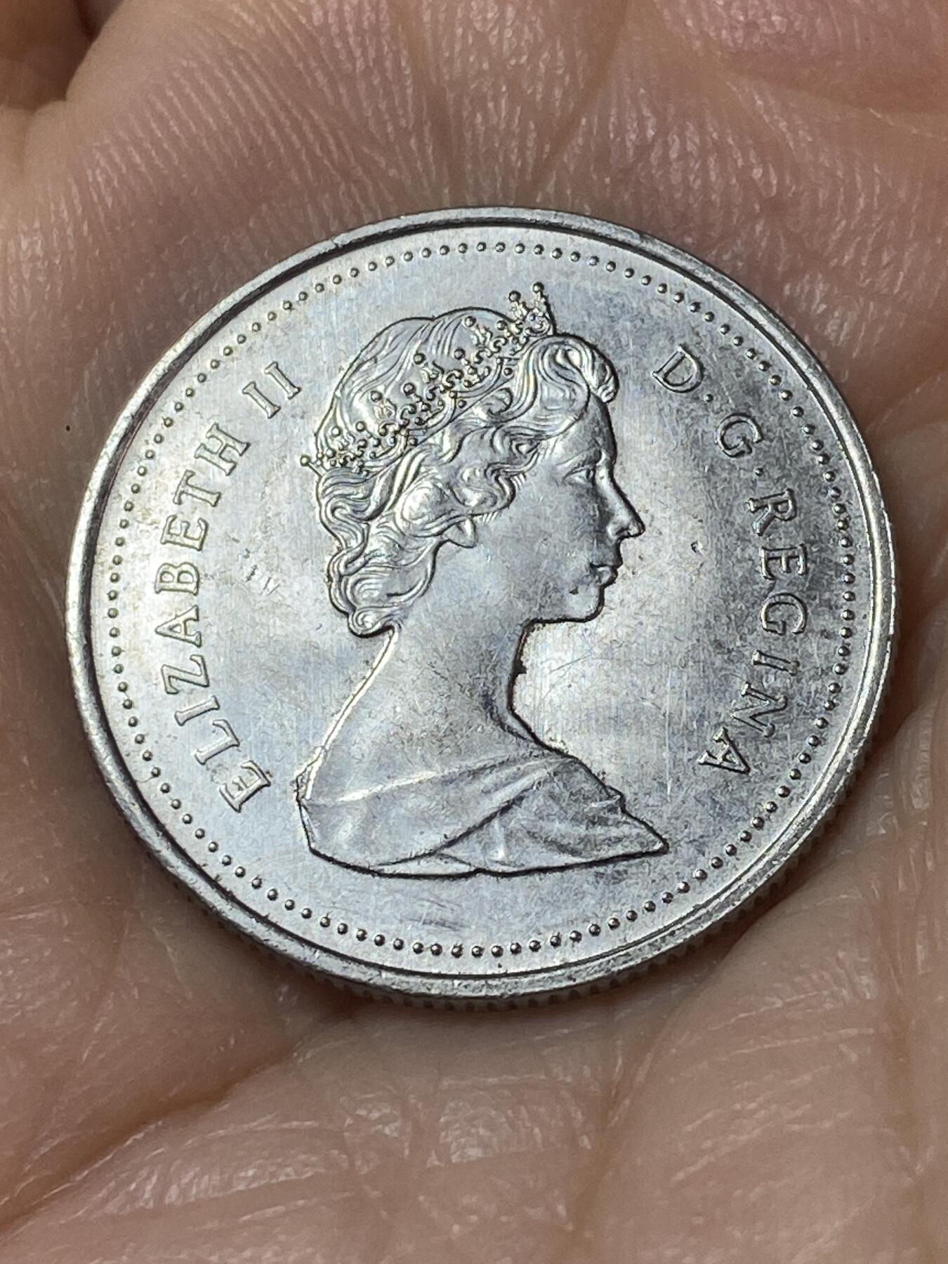 2025年第一百一十场(总第一百三十六场）外国好品散币(免佣金) 加拿大🇨🇦1987年25分(伊丽莎白二世中年花冠)