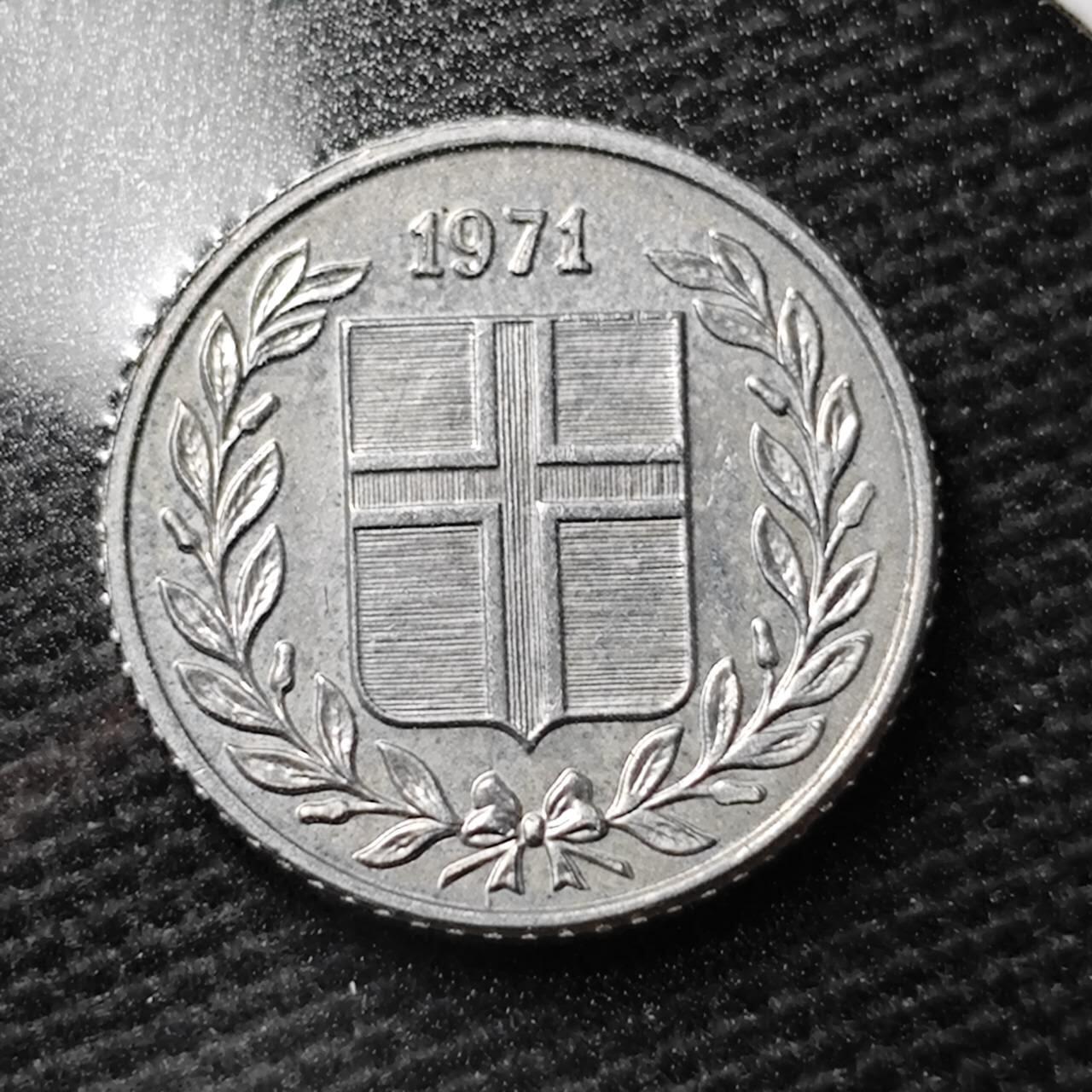 KK钱币收藏小铺 第355场 2月预留时间 周末发货  1971冰岛10奥拉