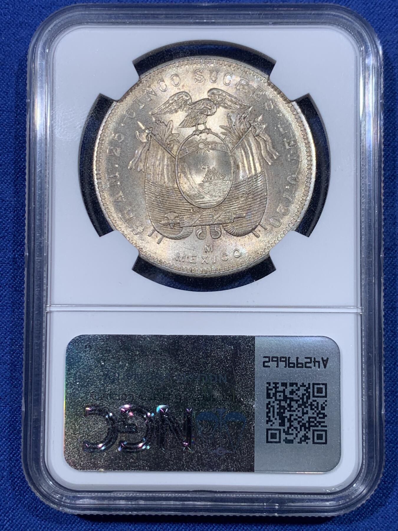 《竞宝斋》第428场 周日，周一  2场连拍 （全场包邮） NGC MS64 厄瓜多尔1943年5苏克雷银币，双面淡金彩，转光强烈细节优秀，状态一流，仅发行两个年份。