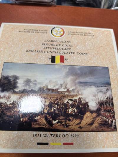 长老汇蛇年精选第六十一场拍卖 1990比利时10枚套币+1枚圆形铜章，卡装