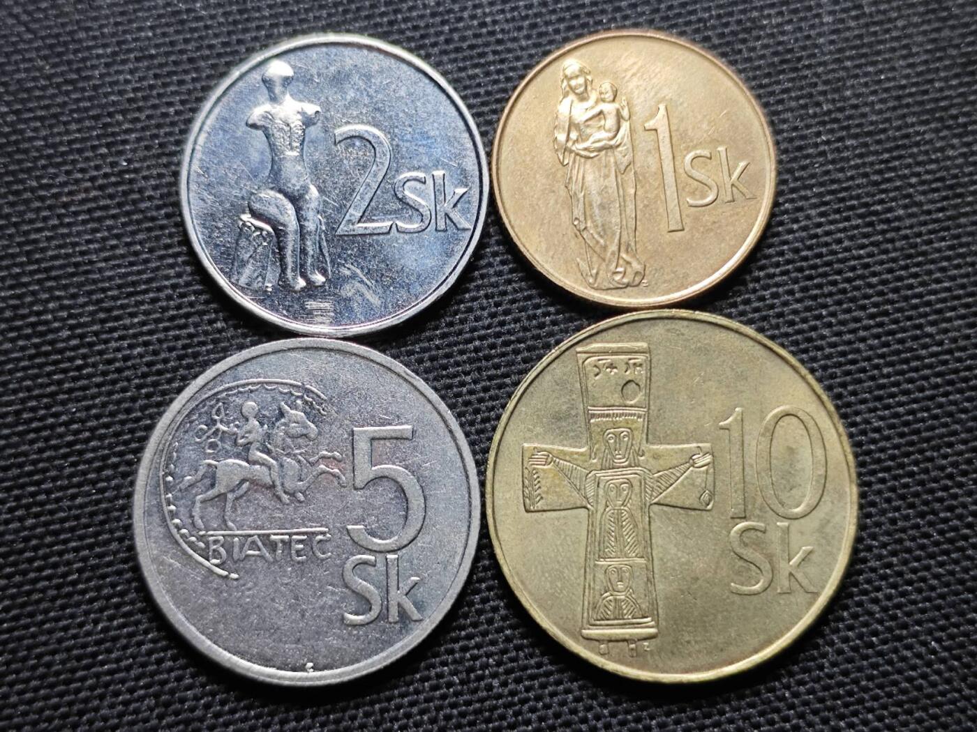 KK钱币收藏小铺 第355场 2月预留时间 周末发货