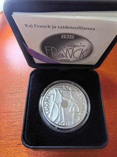 长老汇蛇年精选第六十一场拍卖  2011芬兰弗兰克工业艺术10欧元精制银币，普制5000枚，精制1万枚，盒证全