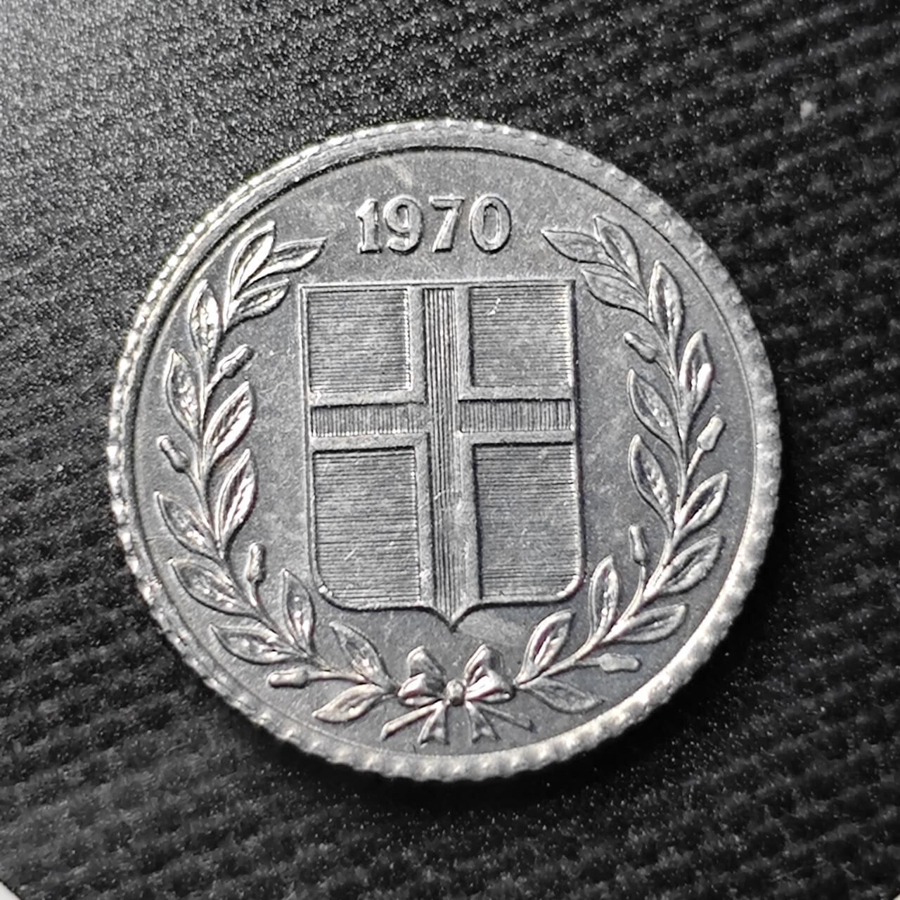 KK钱币收藏小铺 第355场 2月预留时间 周末发货  1970冰岛10奥拉