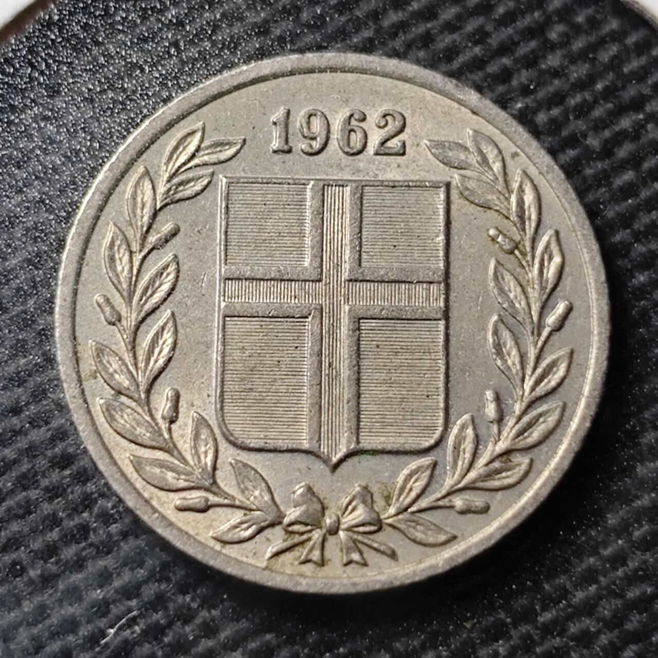 KK钱币收藏小铺 第355场 2月预留时间 周末发货  1962冰岛25奥拉