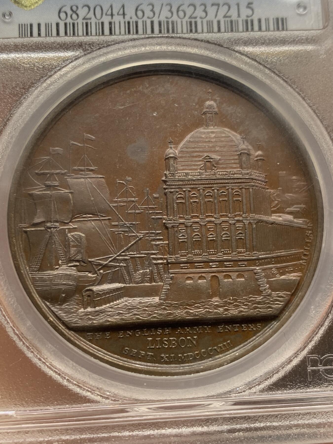 《竞宝斋》第428场 周日，周一  2场连拍 （全场包邮） 唯一亚军分 PCGS SP63 1808年半岛战争英国登陆里斯本纪念铜章 双面高浮雕 细节极其精细 PCGS加厚盒 盒子轻微模糊 章状态非常好