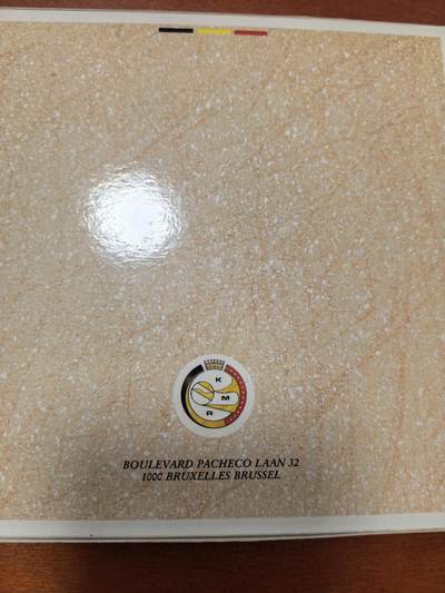 长老汇蛇年精选第六十一场拍卖 1990比利时10枚套币+1枚圆形铜章，卡装