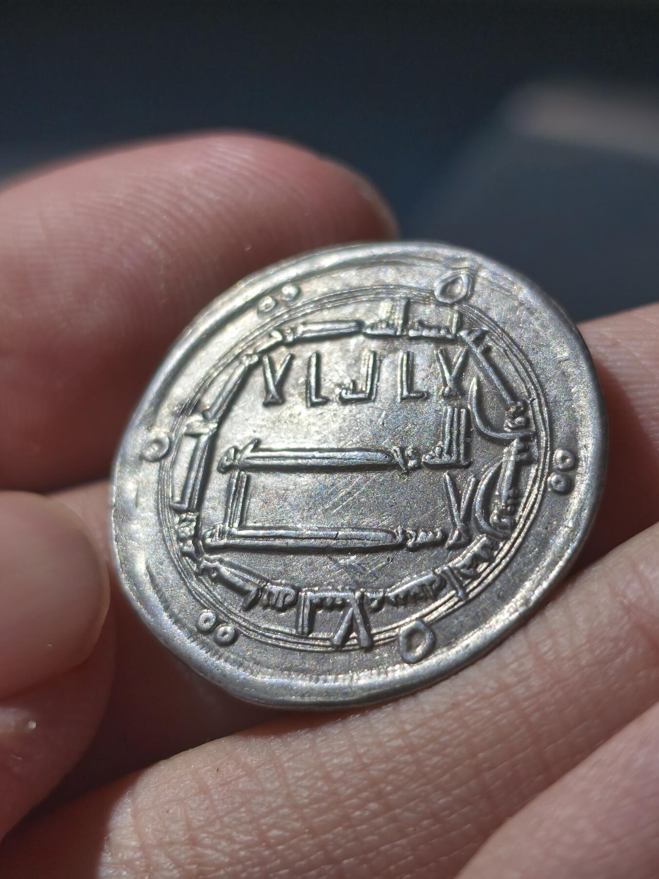 星盘世界钱币十月十八日实惠捡漏专场（低佣金，不直播）本场直播