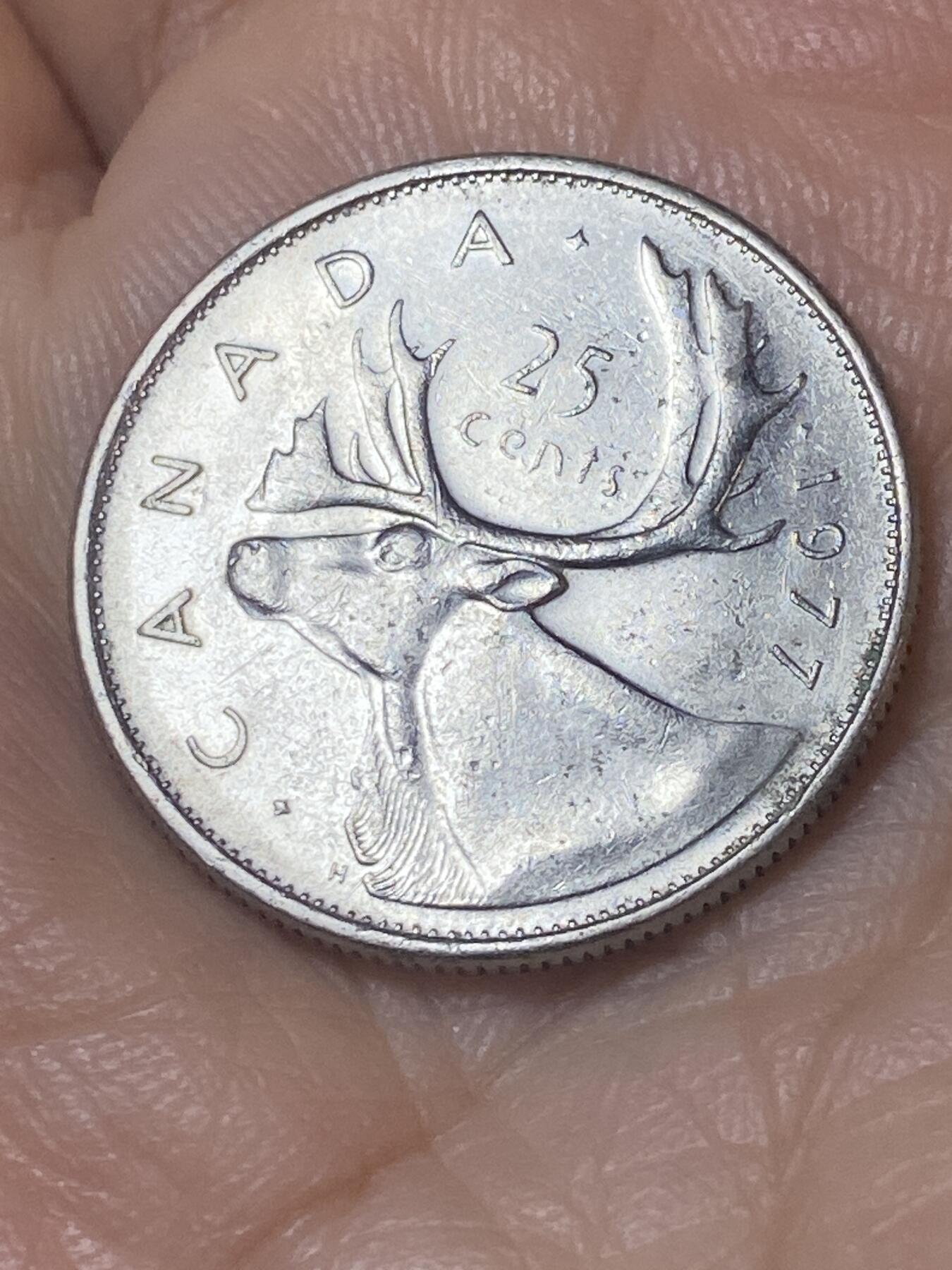 2025年第一百一十场(总第一百三十六场）外国好品散币(免佣金) 加拿大🇨🇦1977年25分(伊丽莎白二世中年花冠)