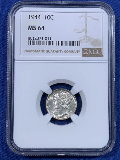 《竞宝斋》第428场 周日，周一  2场连拍 （全场包邮） - NGC MS64 美国1944年墨丘利10美分银币，卷拆好品，好品质。经典品种。