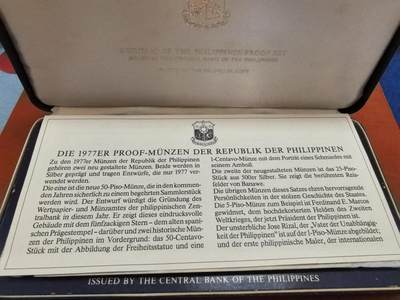 长老汇蛇年精选第六十一场拍卖 1977菲律宾新造币设施启用8枚精制币套币，盒证全，含高银50比索银币，27.4克925银，币中币和低银25比索银币，25克500银各1枚，4822套