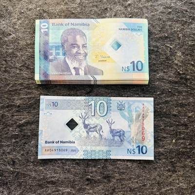 🇲🇽🇳🇦2526$ $墨西哥50-100-1000比索纪念钞和纳米比亚Hybrid窗口复合钞 - 纳米比亚2025年10元Hybrid窗口复合钞，AA04918065