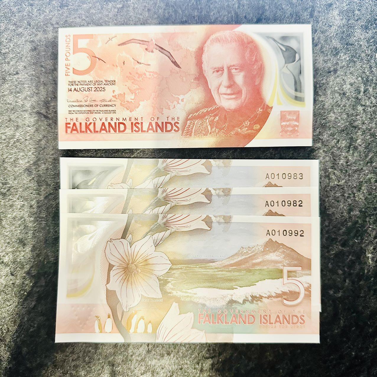 🇲🇽🇳🇦2526$ $墨西哥50-100-1000比索纪念钞和纳米比亚Hybrid窗口复合钞 福克兰群岛2025年5镑，A010982