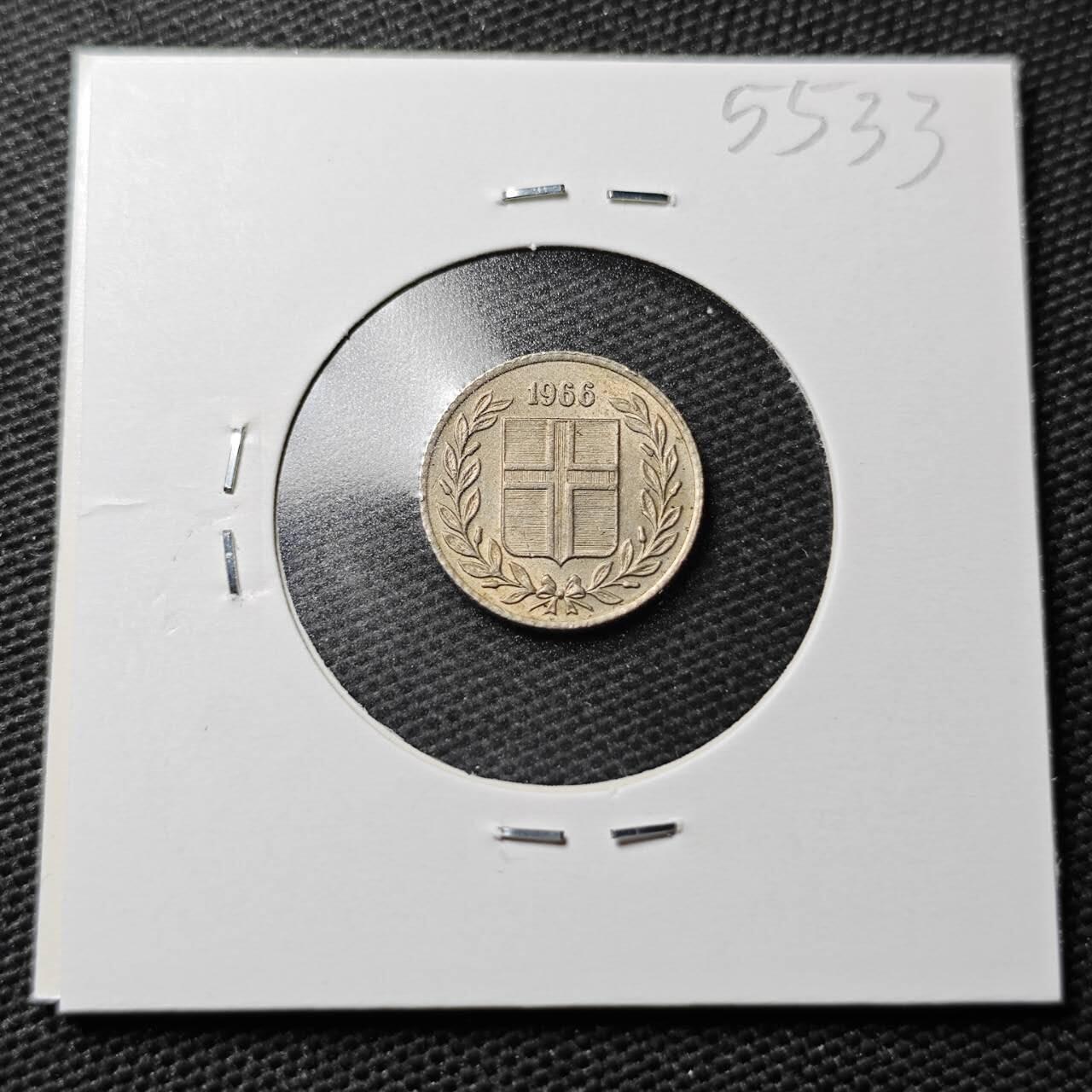 KK钱币收藏小铺 第355场 2月预留时间 周末发货  1966冰岛10奥拉