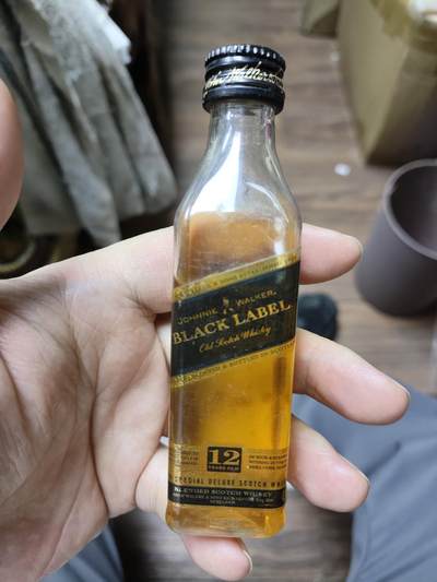 世界洋酒小酒版专场 - 2007年Black Label，英国尊尼获加“黑牌”12年陈酿，苏格兰威士忌经典小酒版摆件